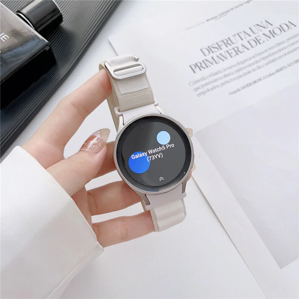 Нейлоновый ремешок Cloth Wave для Samsung Galaxy Watch 4 / 4 Classic / 5 / 5 Pro / 6 / 6 Classic / 7 / FE - белый