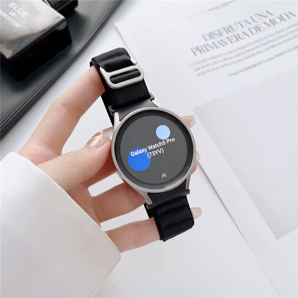 Нейлоновый ремешок Cloth Wave для Samsung Galaxy Watch 4 / 4 Classic / 5 / 5 Pro / 6 / 6 Classic / 7 / FE - черный