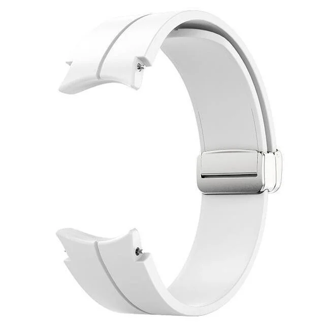 Силиконовый ремешок Cls для Samsung Galaxy Watch 4 / 4 Classic / 5 / 5 Pro / 6 / 6 Classic / 7 / FE - белый