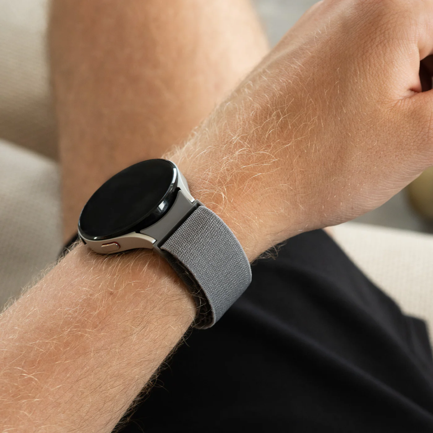 Нейлоновый ремешок Cloth Wave для Samsung Galaxy Watch 4 / 4 Classic / 5 / 5 Pro / 6 / 6 Classic / 7 / FE - темно-серый